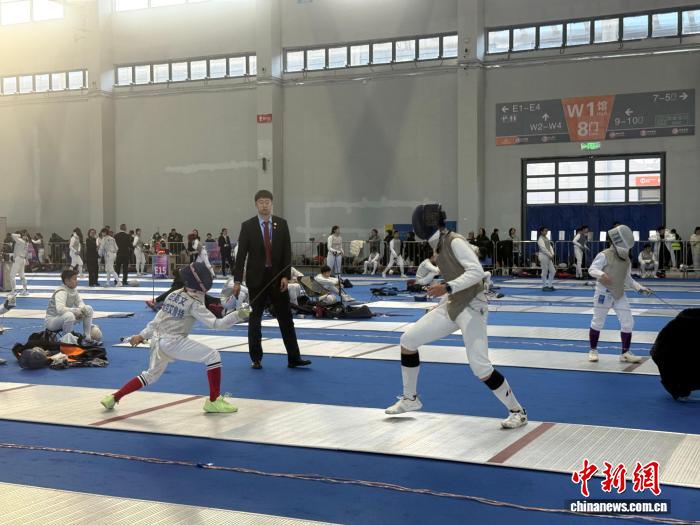 2025中国击剑俱乐部联赛总决赛沈阳启幕 青少年选