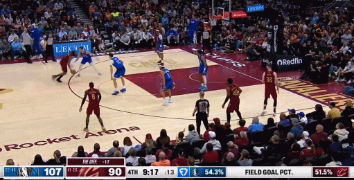 独行侠弗拉格复出爆发砍27+10助力胜骑士