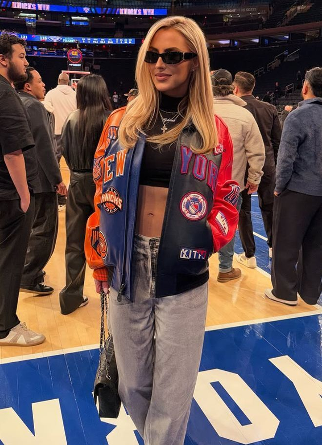 纽约尼克斯球迷Goddess惊艳赛场，球队战绩飙升领