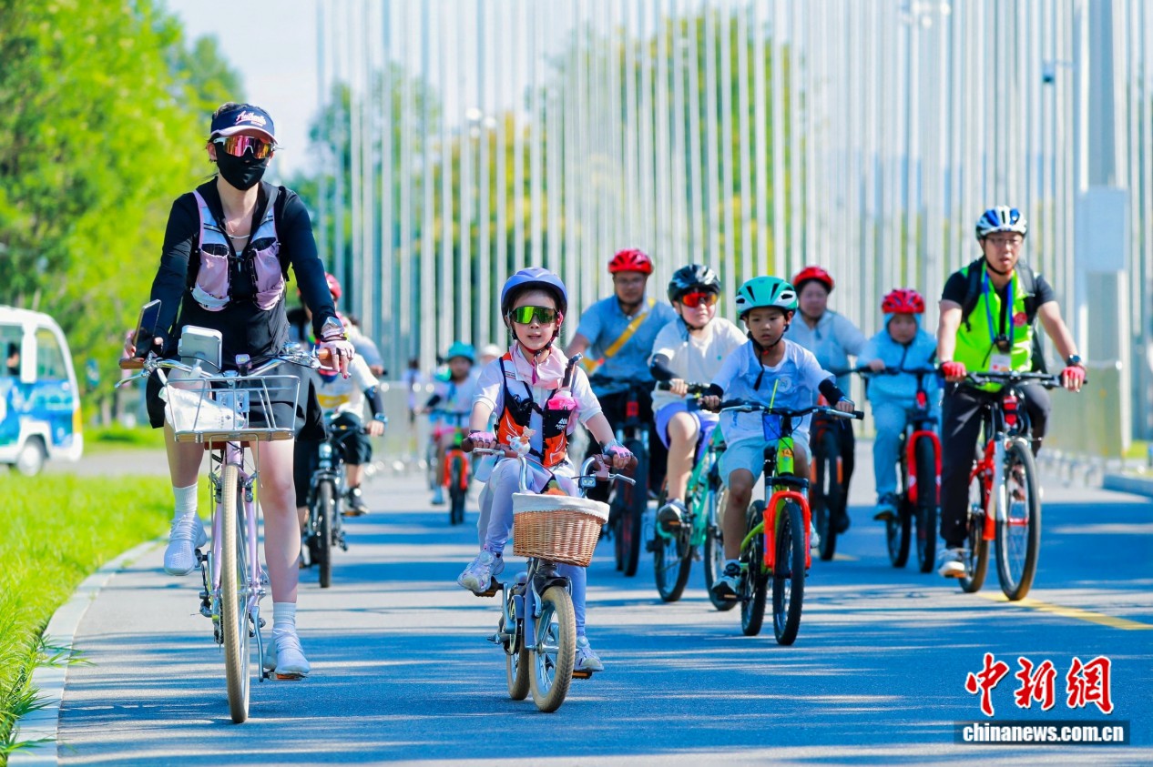 首届“悦行冬奥路”骑游大会北京世园公园盛大